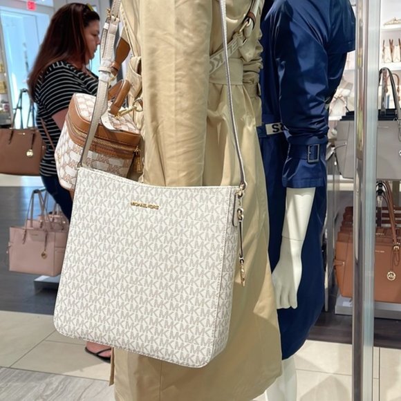 Michael Kors Jet Set Travel Large Messenger Crossbody Bag Light Cream Multi - Picture 16 of 16